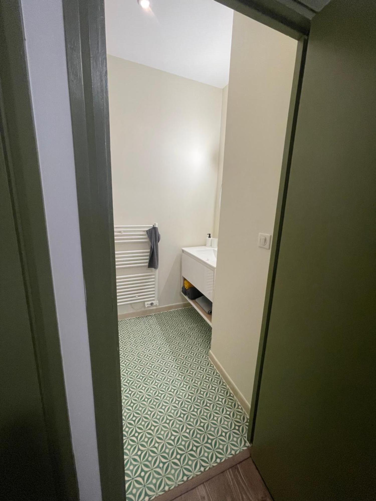 Appartement Au Coeur Du Centre Ville De قرقشونه المظهر الخارجي الصورة