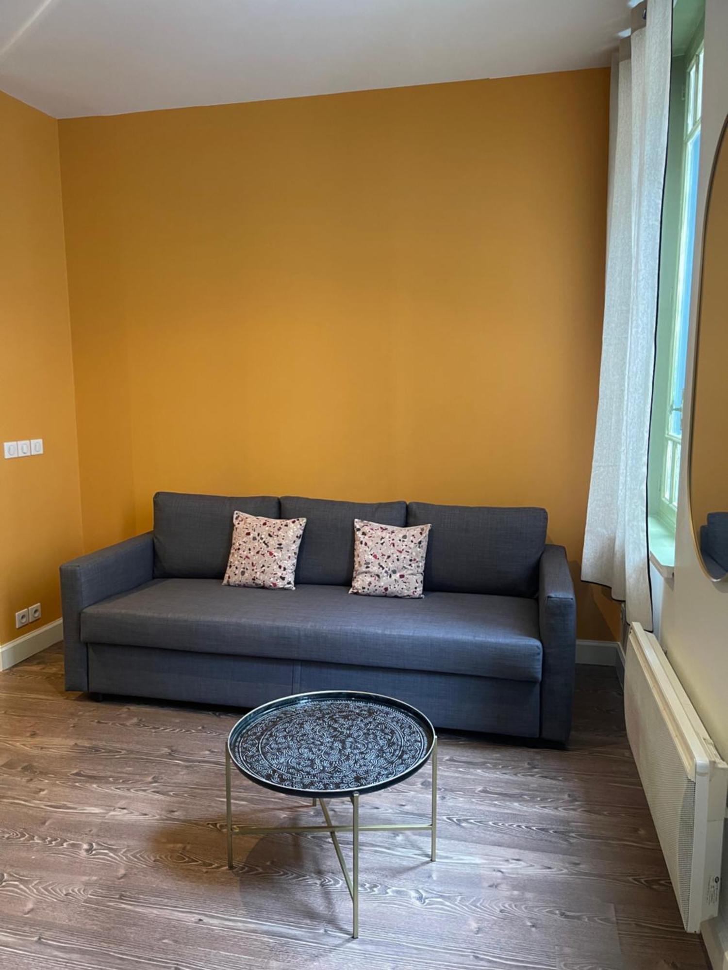 Appartement Au Coeur Du Centre Ville De قرقشونه المظهر الخارجي الصورة